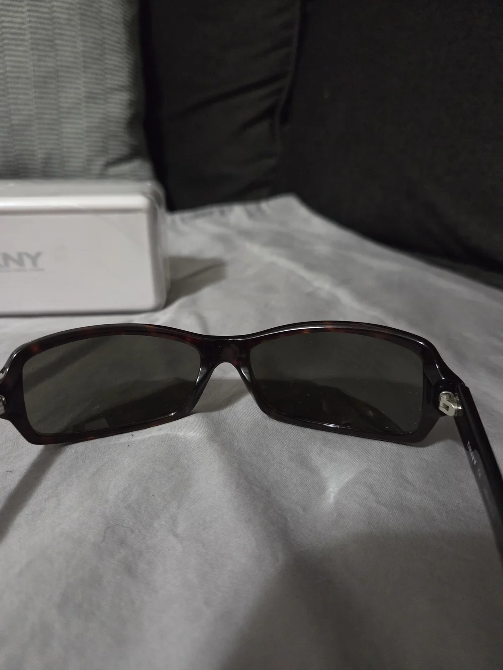 DKNY Women's Tortoiseshell Sunglasses - Brown Lenses